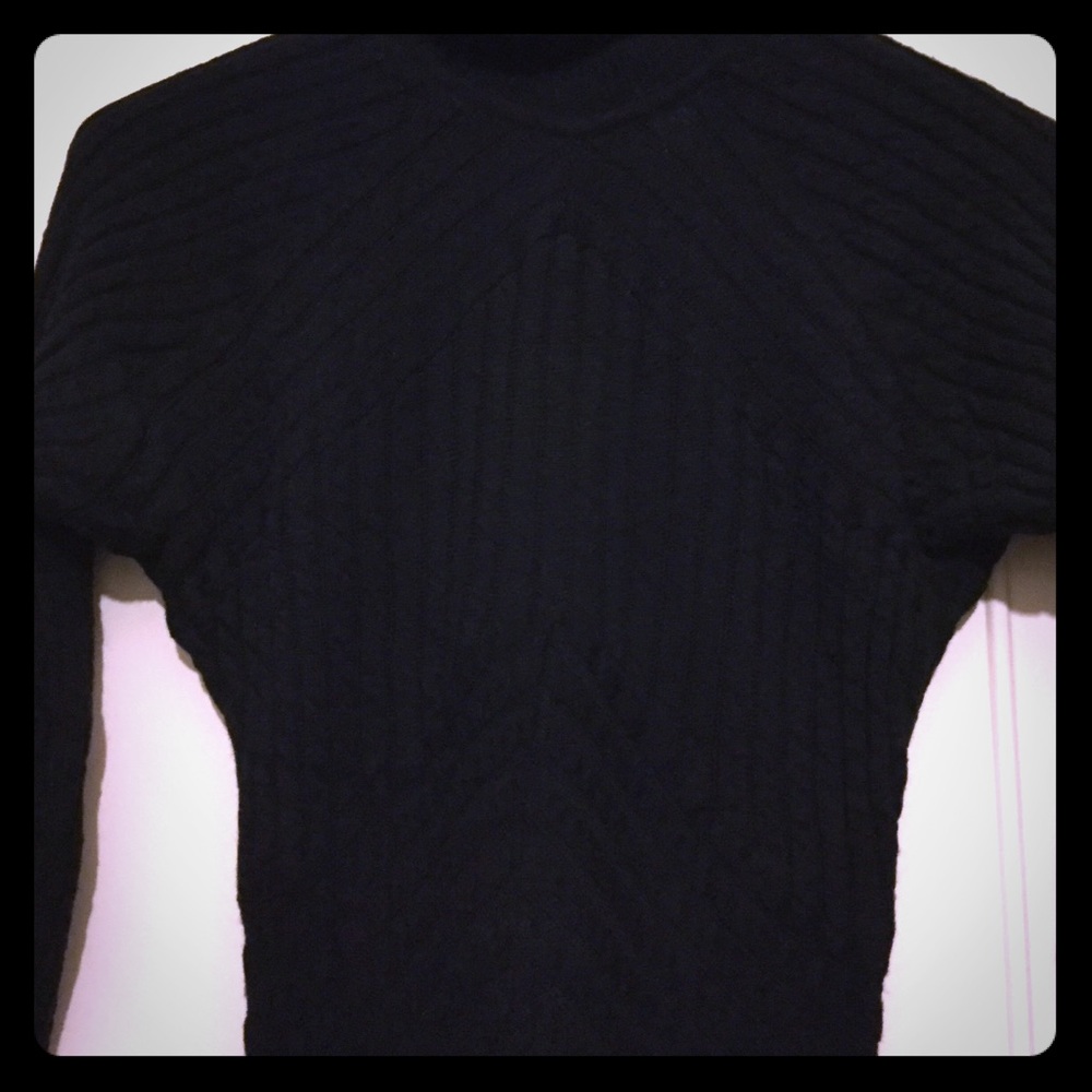 Marciano chic sweater dress